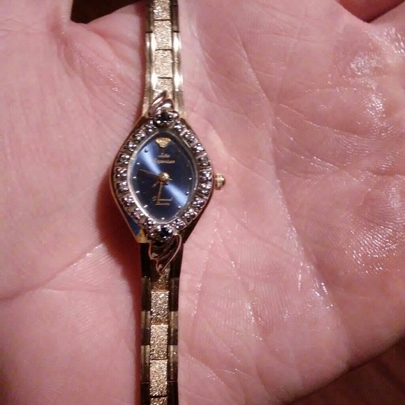 14 k gold watch